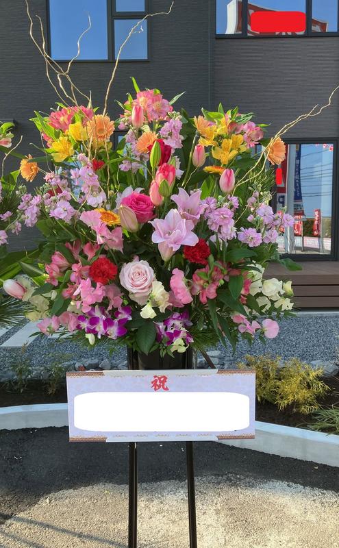 *おまかせ御祝スタンド花＊華やかに仕上げました。商品番号IS3-150